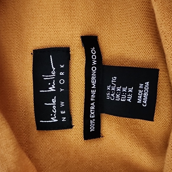 Nicole Miller Women's 100% Extra Fine Merino Wool Mock Neck Mustard Top Size XL - Picture 3 of 8